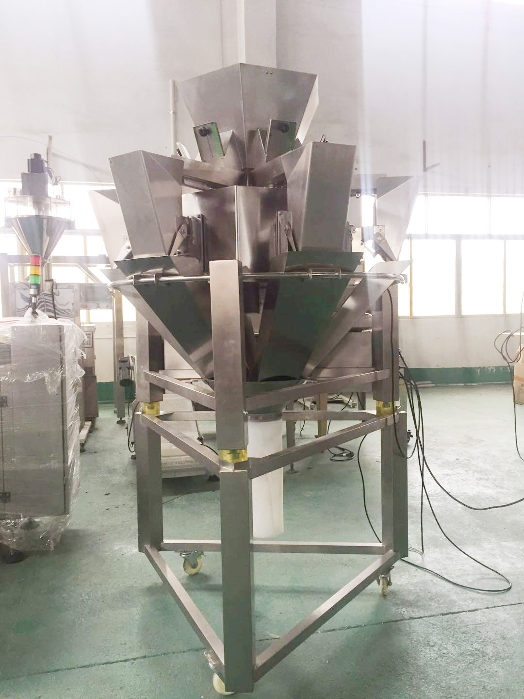 WL-P6H30 3L 6 Head Weigher